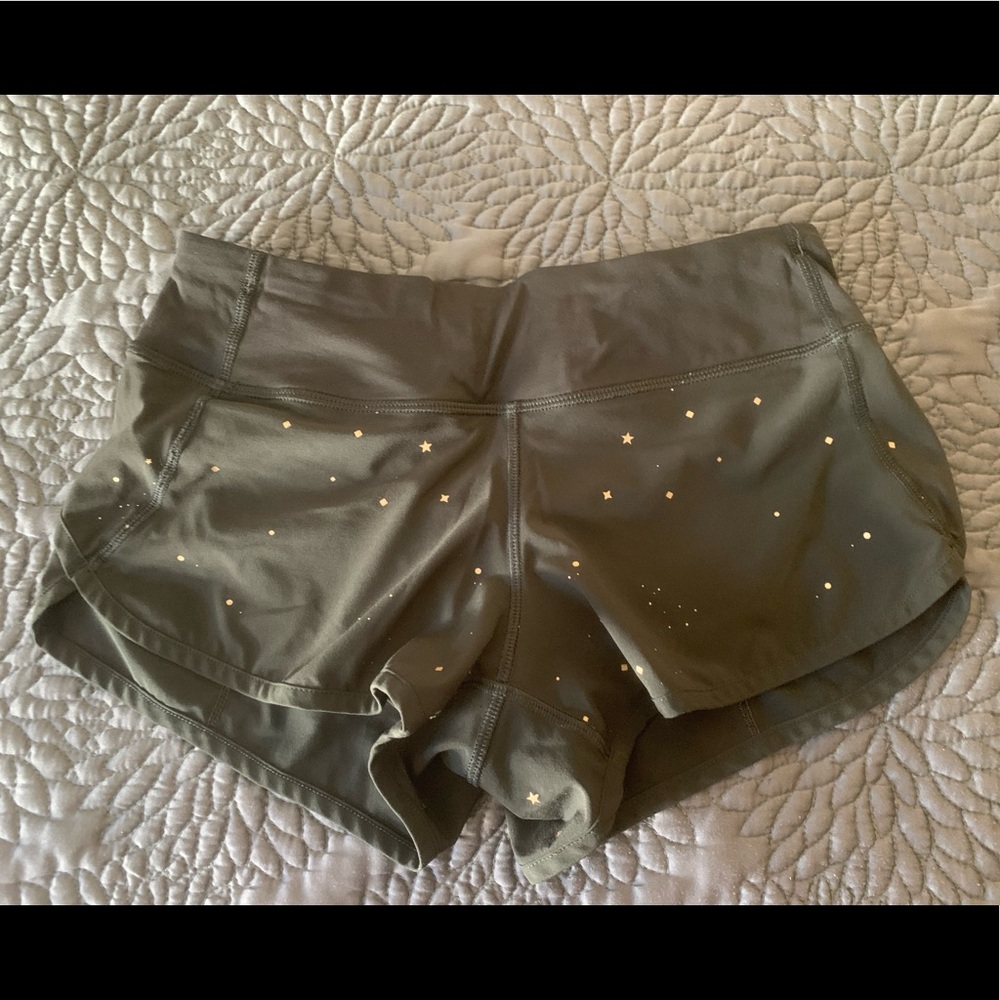 Lululemon Run: Speed Shorts Limited Edition Sz 2